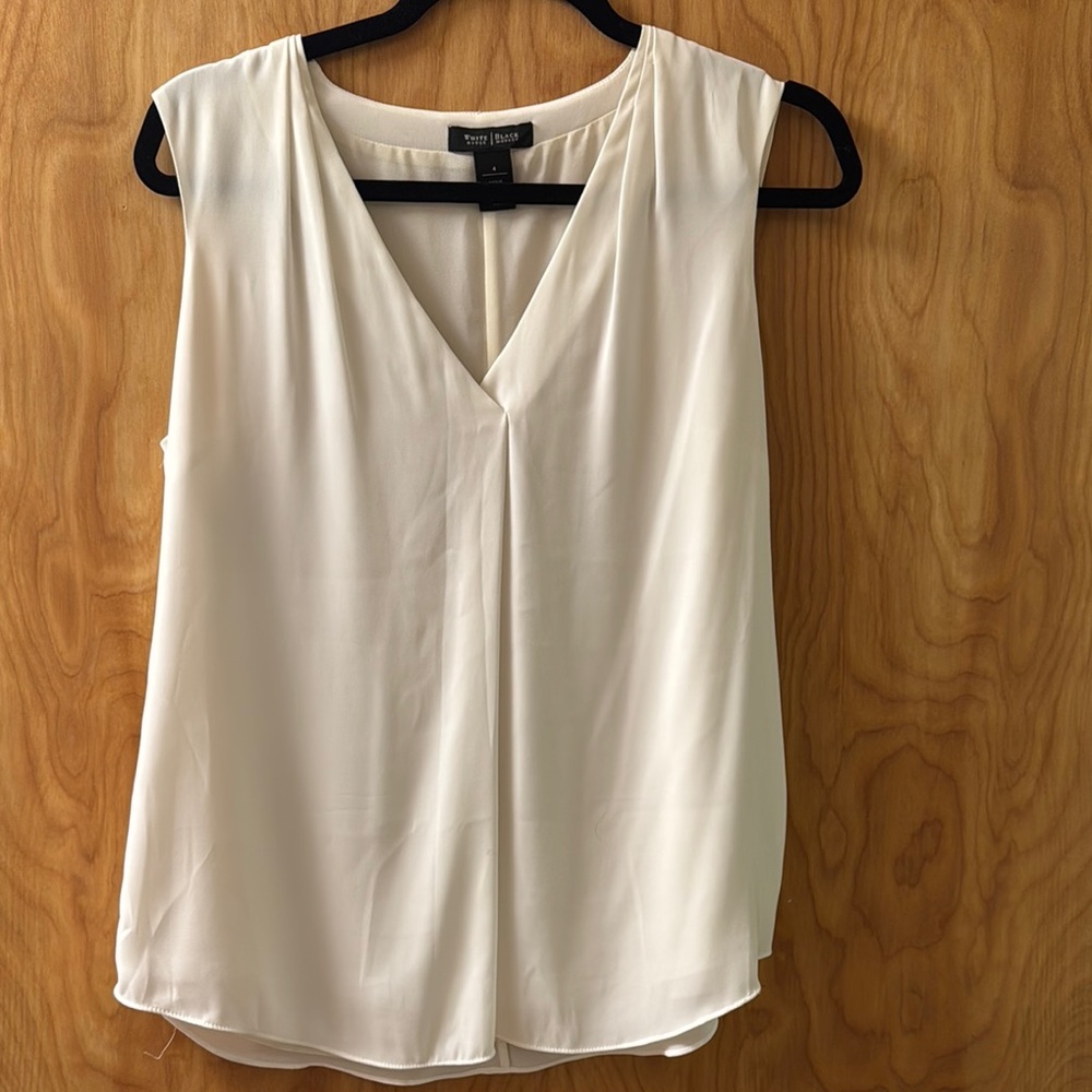 White House Black Market Cream Sleeveless Blouse Relaxed Fit
